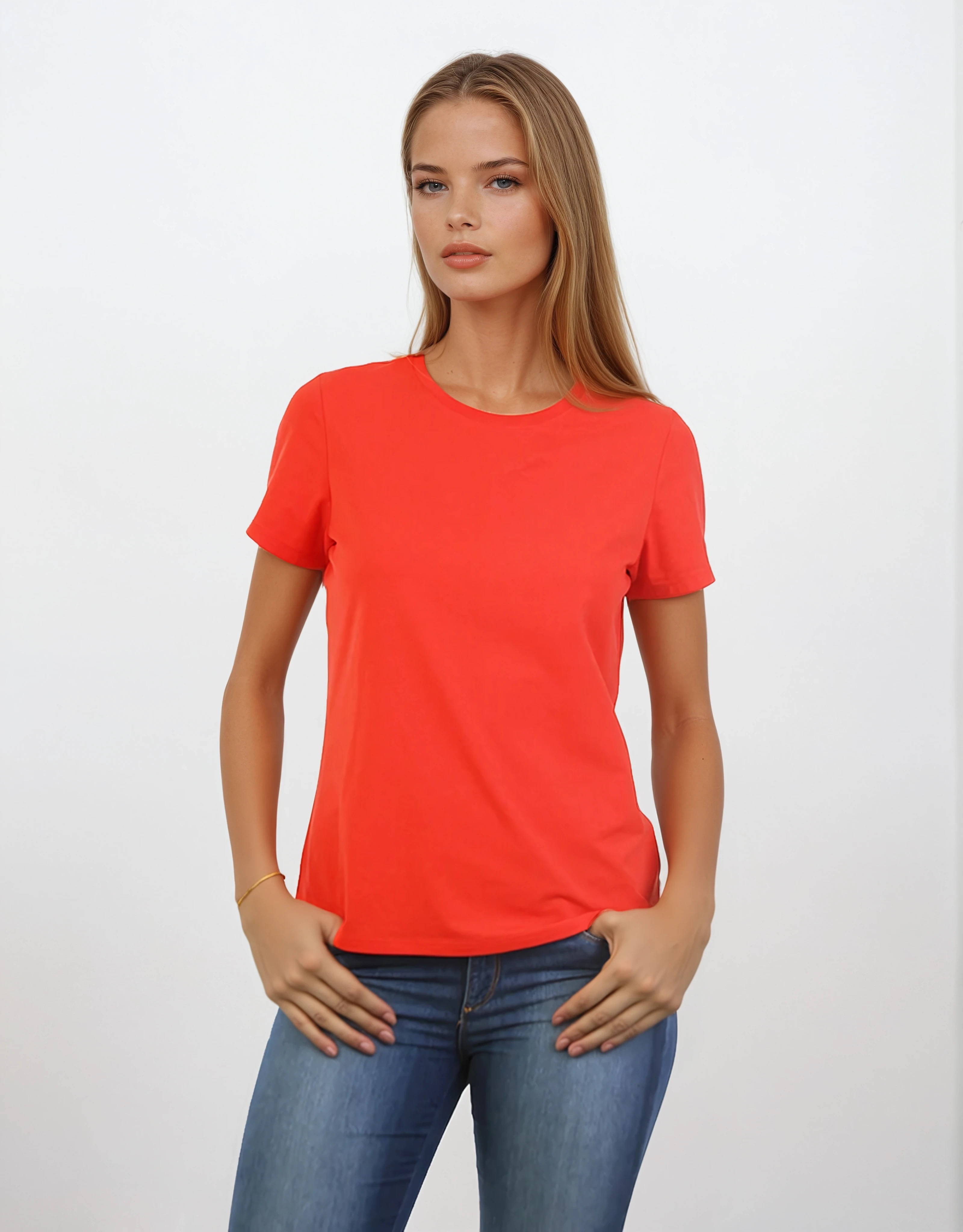 LE STRETCH COUPE FEMME